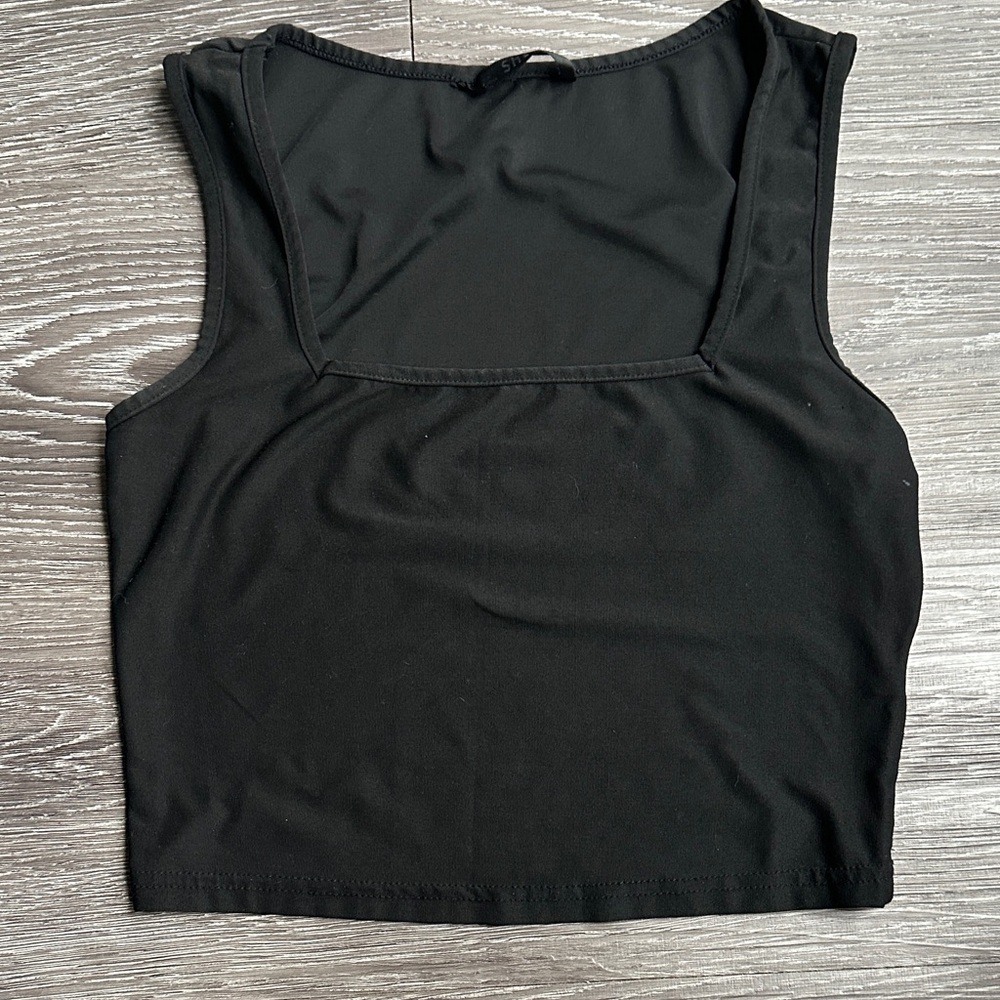 SHEIN Classic Black Square Neck Crop Top